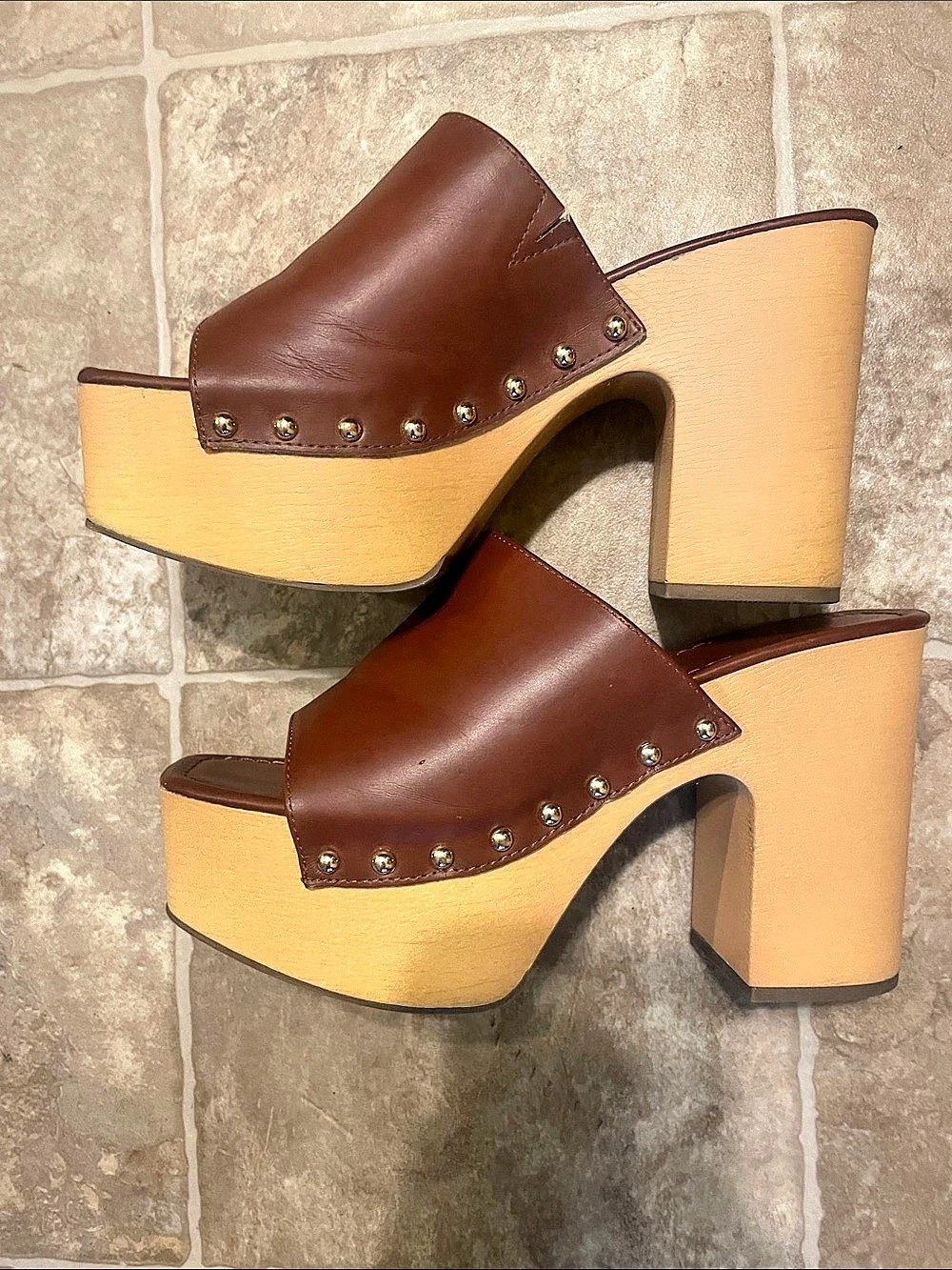 Steve Madden Brown Platform Clog Mules Like New